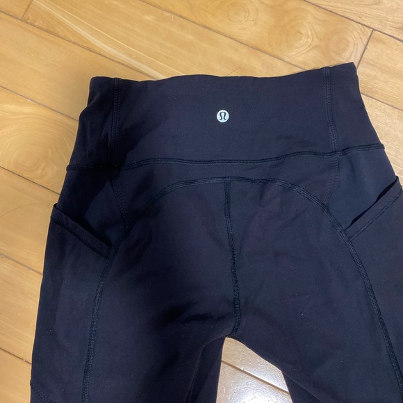 Lululemon leggings - Picture 4 of 4